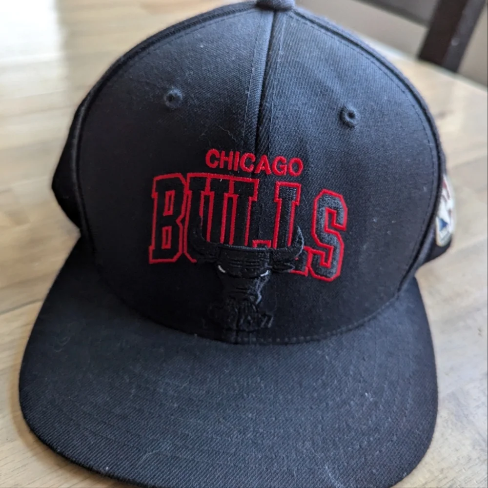 Chicago Bulls‎ Adjustable Hat